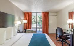 Motel 6 Dumfries, VA