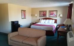 Americas Best Value Inn St. Louis South