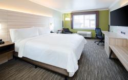 Holiday Inn Express & Suites Watsonville By IHG