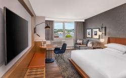 Sheraton Portsmouth Harborside Hotel