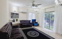 KL Pool View 3BR Condo.Easy Parking.Netflix & WiFi