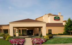 Courtyard by Marriott Indianapolis Airport