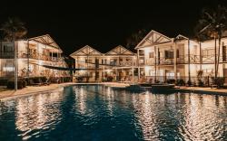 Moonlight Bay Suites