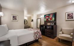 Red Roof Inn Crossville