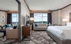 Sheraton Vancouver Guildford Hotel