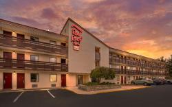 Red Roof Inn Tinton Falls - Jersey Shore