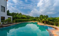 Corbett Wild Resort- A River Access Property
