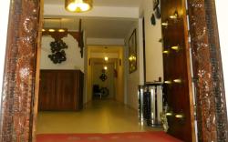 Safari Lodge Hotel