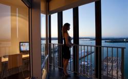 Auckland Harbour Suites