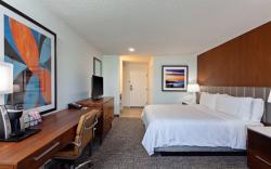 Holiday Inn & Suites San Mateo - SFO By IHG