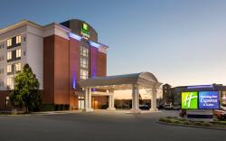 Holiday Inn Express Hotel & Suites Norfolk Airport By IHG