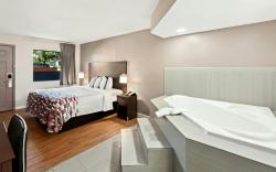 Red Roof Inn Muscle Shoals