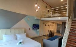 Grand Duplex Suite with 3 King Beds @ The CEO