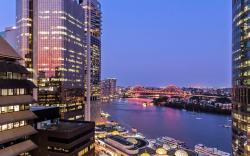 Oaks Brisbane on Felix Suites
