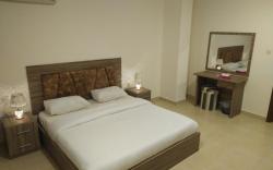 Rayan Hotel Suites