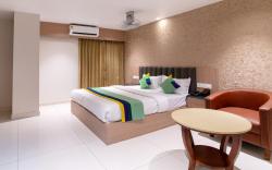 Treebo Premium New Light Suites