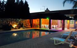 Oasis Country Lodge