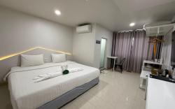 Bed By Boat Hotel & Apartment