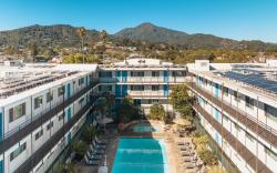 Marin Suites Hotel