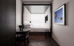 Little National Hotel