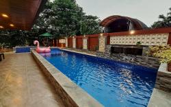 THE ISLA 4BR Private Pool Villa Vimala Hills