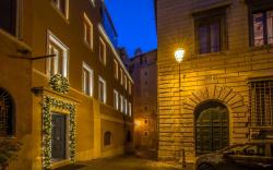 Monte Cenci Hotel