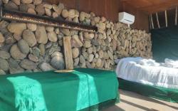 Revolution Stone Cliff Resort 