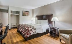 Red Roof Inn Meridian