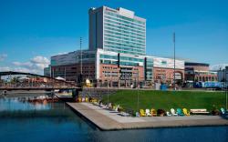 Buffalo Marriott at LECOM HARBORCENTER