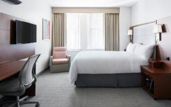 Club Quarters Hotel in Houston