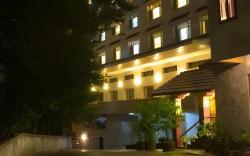 HOTEL RENDEZVOUS