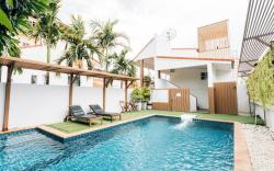 Talay Hotel & Villa