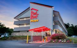 Red Roof PLUS+ Baltimore-Washington DC/BWI Airport