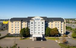 Fairfield by Marriott Inn & Suites Newark Liberty International Airport