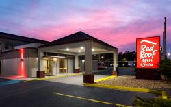 Red Roof Inn & Suites Statesboro - University