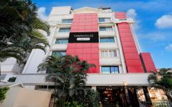 Super Townhouse Civil Aviation HAL Road