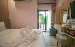 Standard Queen room - ไพฑรูย์ Cat's Eye