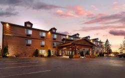 Best Western PLUS Concord Inn
