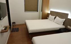 Hotel Ritz Vesu - Hotels in Vesu, Surat