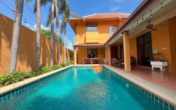 Jomtien summer villa