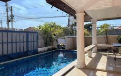 Jomtien summer villa