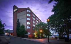 Waterfront Hotel