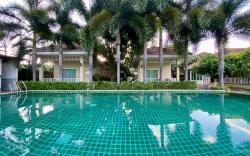 Ruen Maihom Riverside Cottage