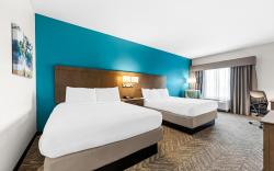 Best Western Plus Bolivar Hotel & Suites