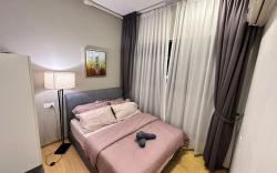 YI JIA HOMESTAY，海景套房适合家庭入住可6-8人，3房3厕，市中心靠近CIQ