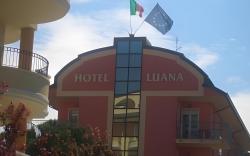 Hotel Luana