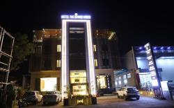 Hotel The Grand Virgo 