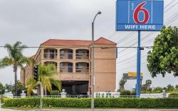 Motel 6 Gardena, CA - South
