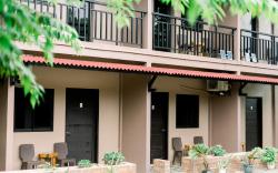 Alona Princess Suites