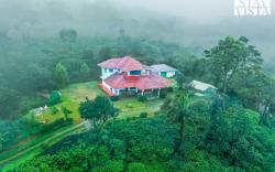 StayVista at Mercara Hill- Pet Friendly Villa 